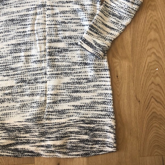 Lou & Grey Tunic - Picture 5 of 6